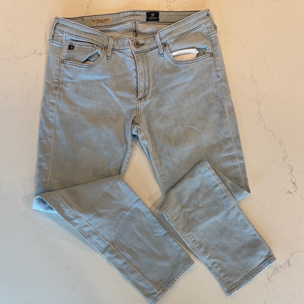 AG Adriano Goldschmied Light Blue Cropped Jeans